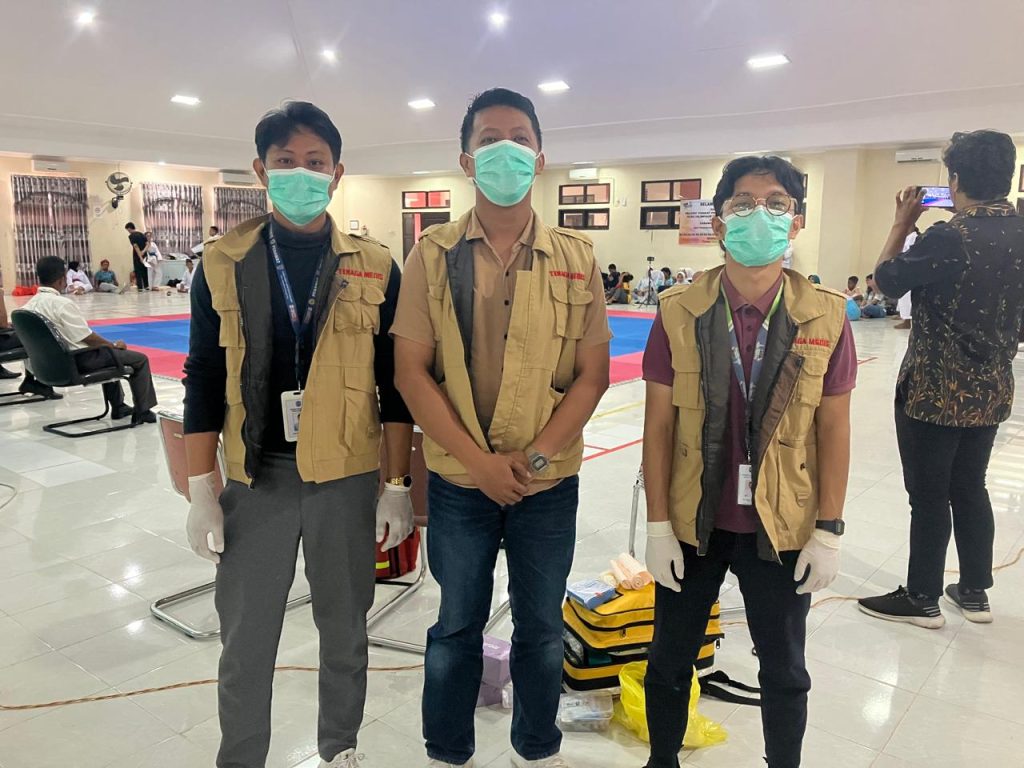 Bantuan Tim Medis RSU Kota Tarakan dalam Kegiatan Olimpiade Olahraga Siswa Nasional (O2SN) Kalimantan Utara Tahun 2024 di Kota Tarakan