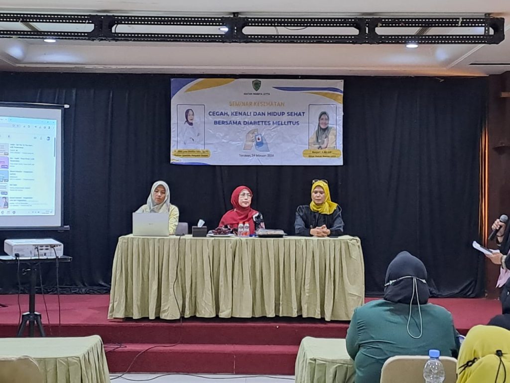 Seminar Kesehatan dengan Tema “Cegahi, Kenali dan Hidup Bersama Diabetes Melitus ” oleh dr. Dian Dina Sholiha Saka, Sp.PD dan Sosialisasi Layanan RSU Kota Tarakan oleh Tim Humas RSU Kota Tarakan dalam Pertemuan Rutin Ikatan Wanita Letta (IWL)