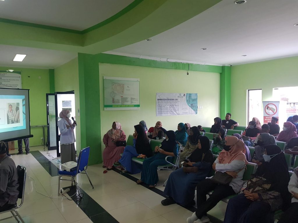 Sosialisasi tentang Hipertensi oleh dr. Dian Dina Sholihah, Sp.PD